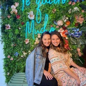 Meet your Posher, Vanessa